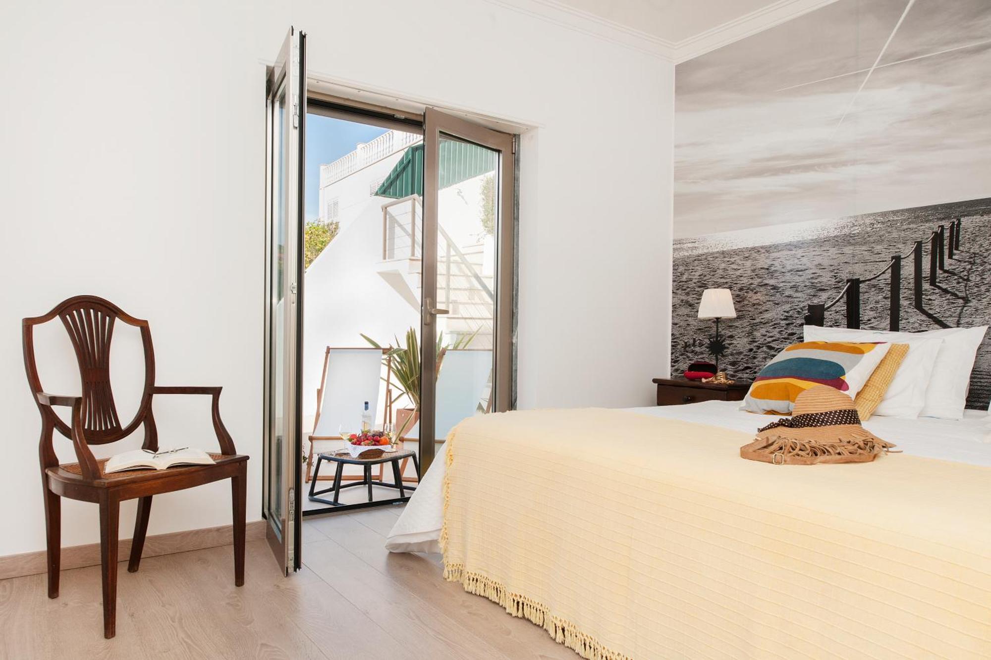 Beachouse - Surf, Bed & Breakfast Ericeira Exterior foto