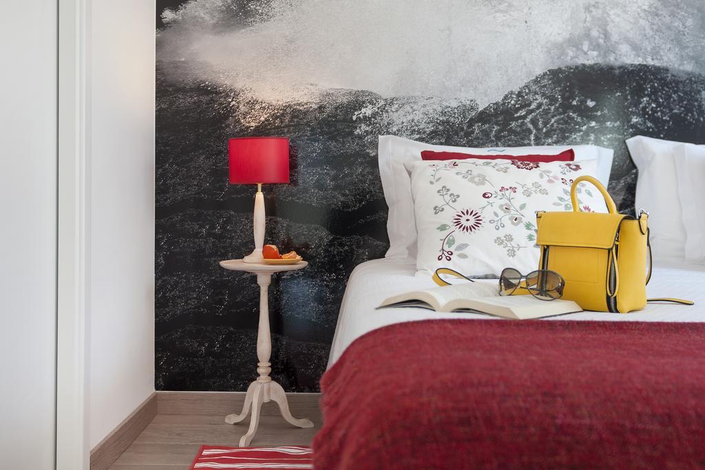 Beachouse - Surf, Bed & Breakfast Ericeira Quarto foto