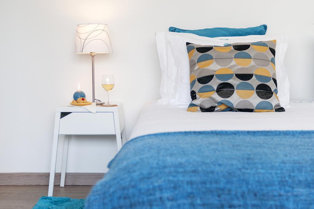 Beachouse - Surf, Bed & Breakfast Ericeira Quarto foto