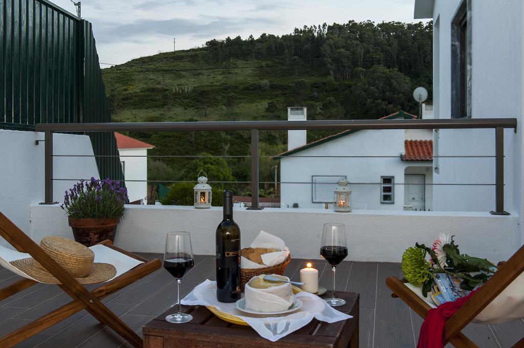 Beachouse - Surf, Bed & Breakfast Ericeira Quarto foto