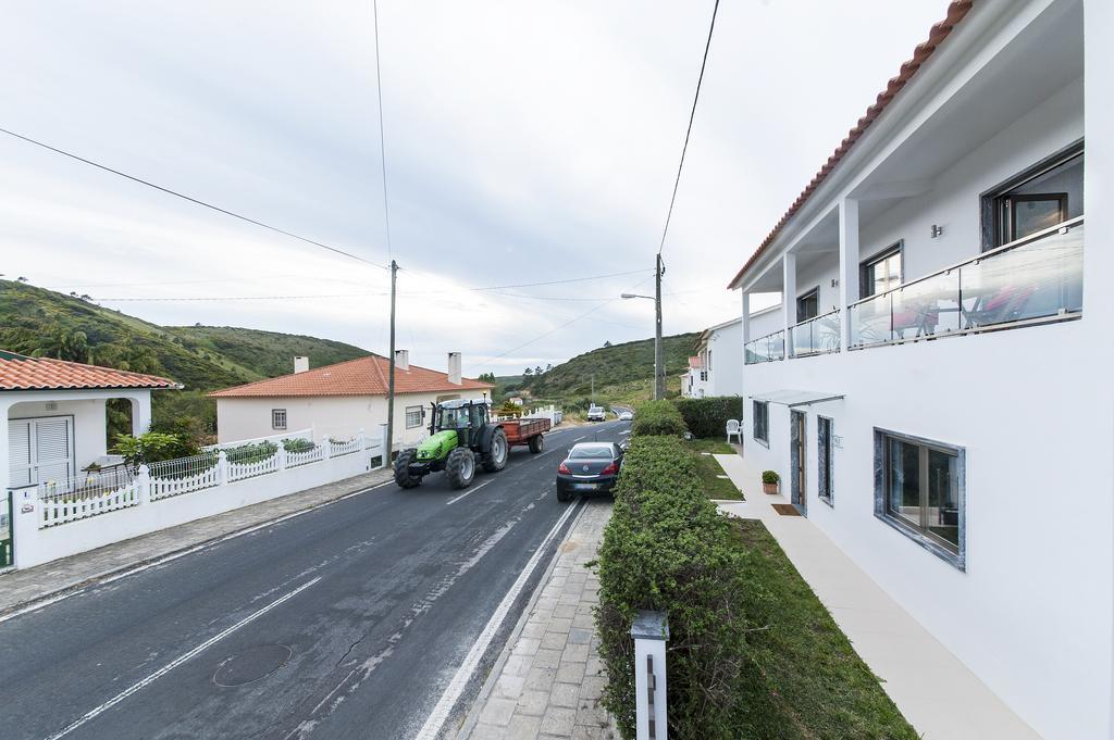 Beachouse - Surf, Bed & Breakfast Ericeira Exterior foto